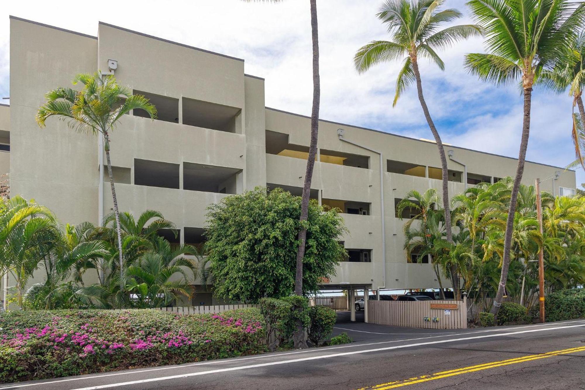 Banyan Tree 404D Villa Kailua-Kona Exterior photo